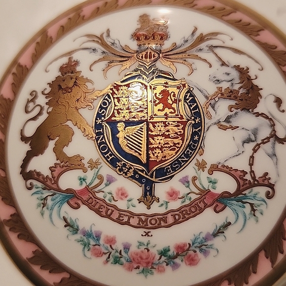 ROYAL COLLECTION QUEEN ELIZABETH II 80th BIRTHDAY 21st APRIL 2006 TRINKET BOX. - Picture 4 of 8